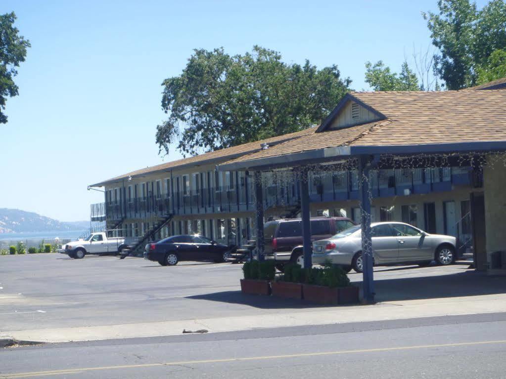 Regency Inn Lakeport Eksteriør bilde